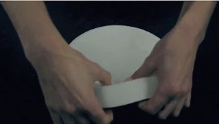 Step 3: 型から氷をはずす