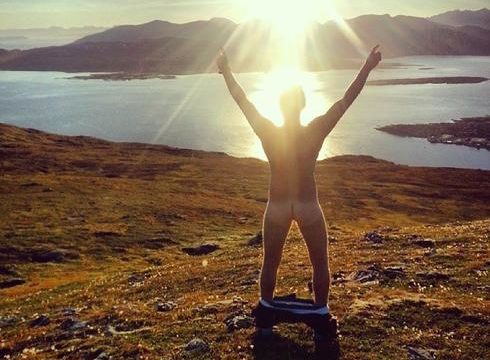 ノルウェー男性裸