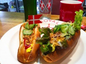 【追記あり】神戸にコペンハーゲン!?抜群のホットドッグとスマイルが魅力の人気店! 北欧カフェ