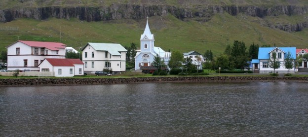 Seyðisfjörður,_Iceland